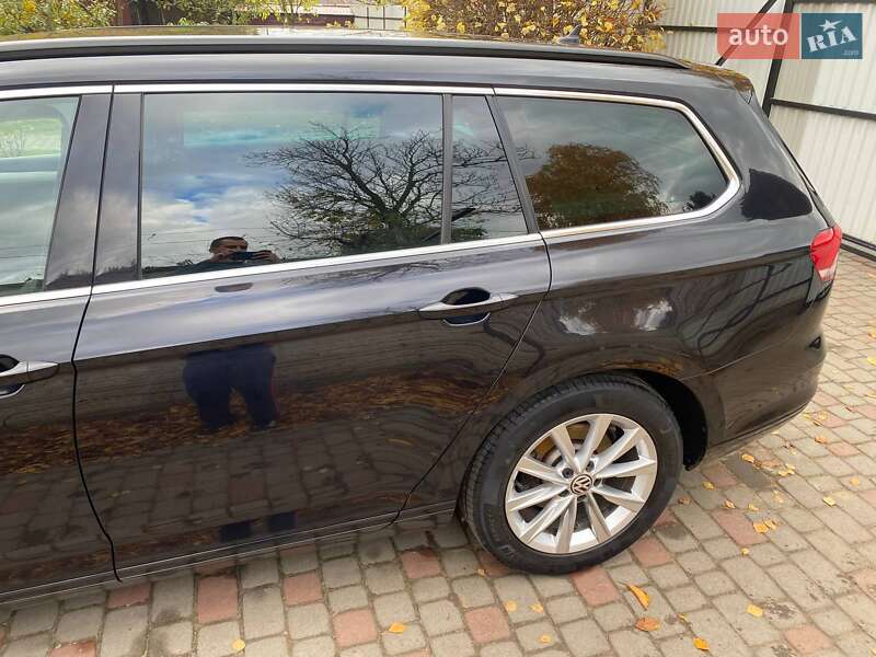 Універсал Volkswagen Passat 2016 в Володимирі