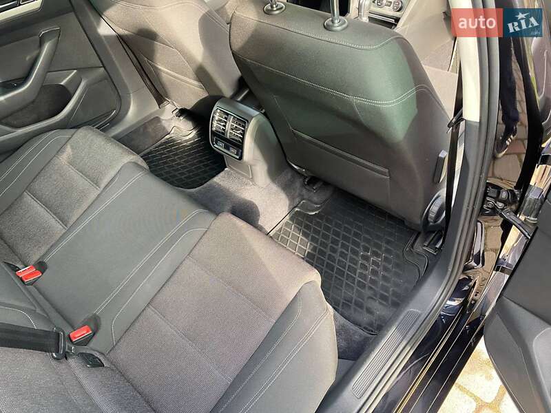 Універсал Volkswagen Passat 2016 в Володимирі