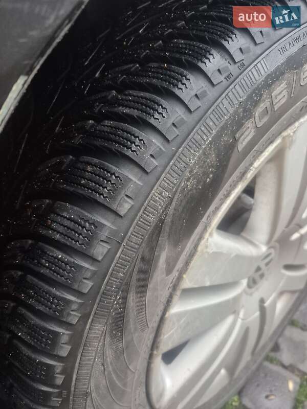 Седан Volkswagen Passat 2007 в Мукачевому