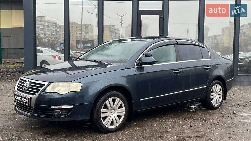 Седан Volkswagen Passat 2006 в Киеве