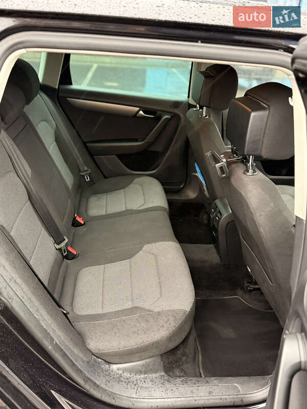 Универсал Volkswagen Passat 2013 в Софиевской Борщаговке