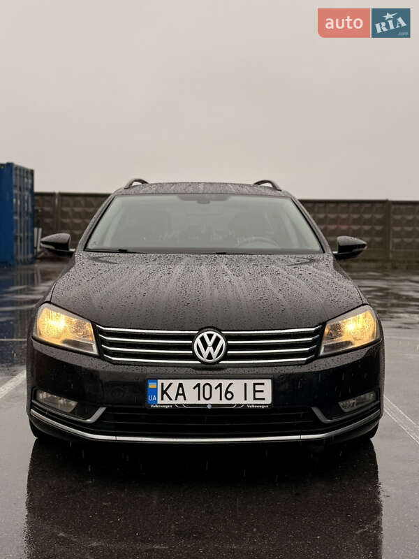 Универсал Volkswagen Passat 2013 в Софиевской Борщаговке
