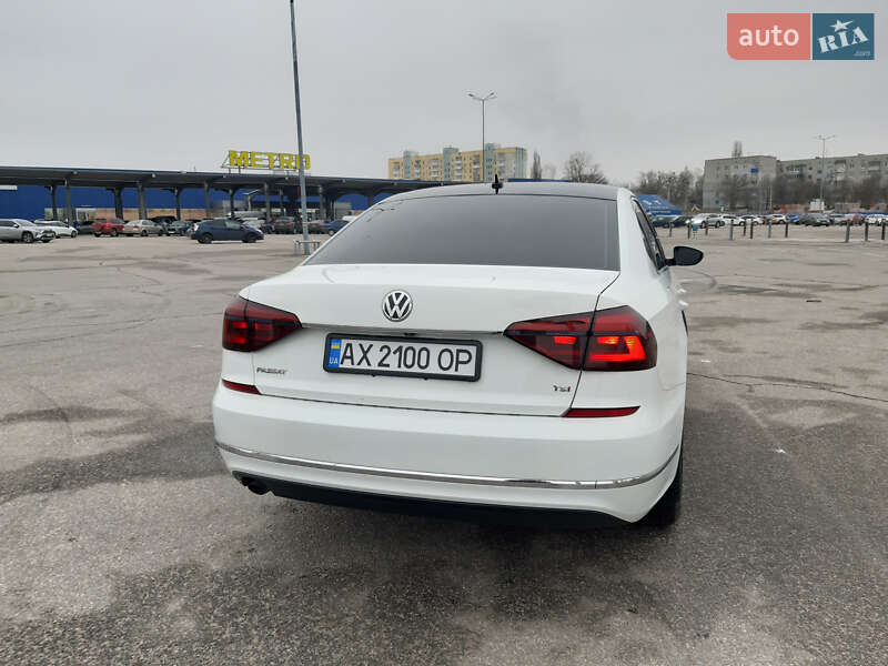 Седан Volkswagen Passat 2016 в Харькове