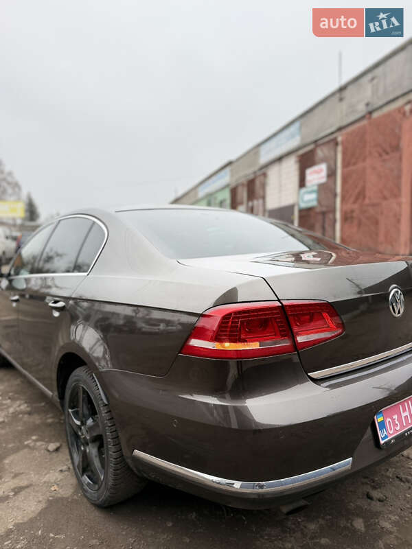 Седан Volkswagen Passat 2012 в Сумах