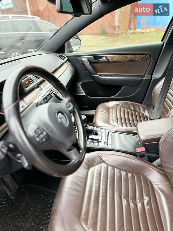 Седан Volkswagen Passat 2012 в Сумах