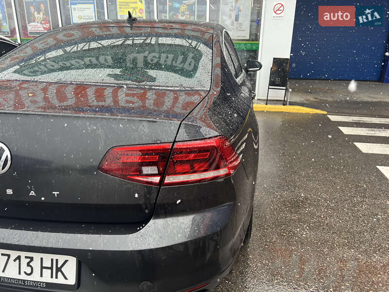 Седан Volkswagen Passat 2019 в Кропивницькому