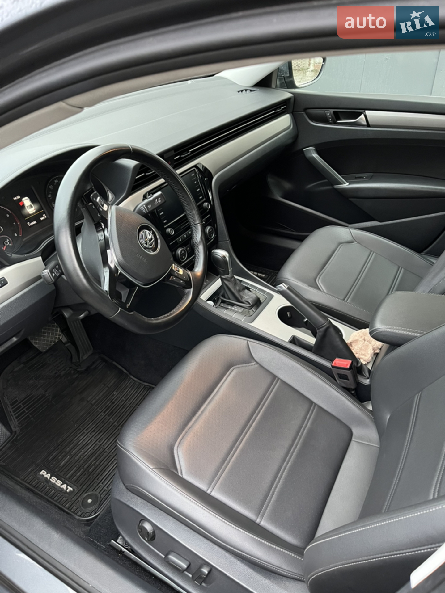 2020 Volkswagen Passat - мініатюра 9