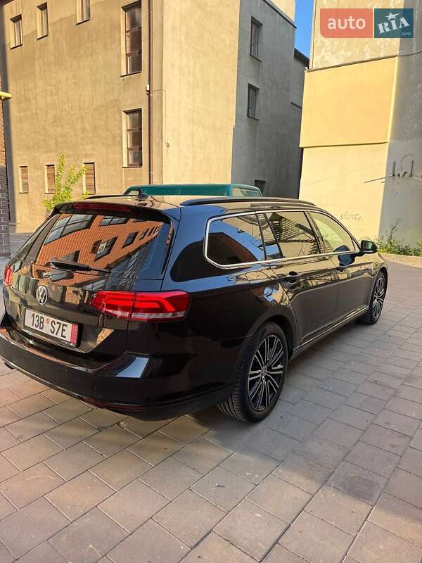 Универсал Volkswagen Passat 2015 в Ивано-Франковске