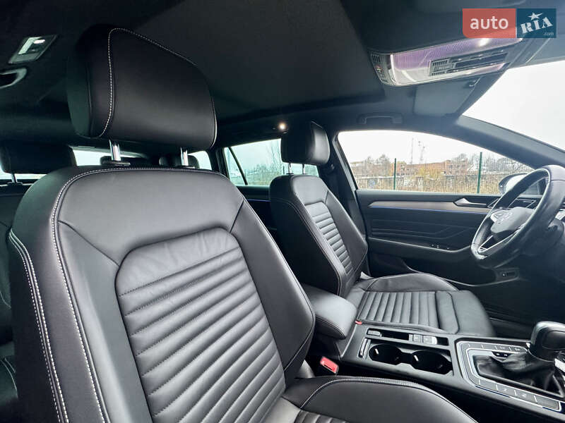 Универсал Volkswagen Passat 2020 в Луцке