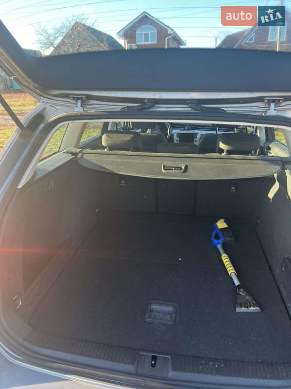 Универсал Volkswagen Passat 2015 в Чернигове