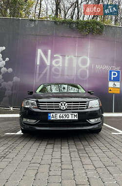 Седан Volkswagen Passat 2012 в Києві