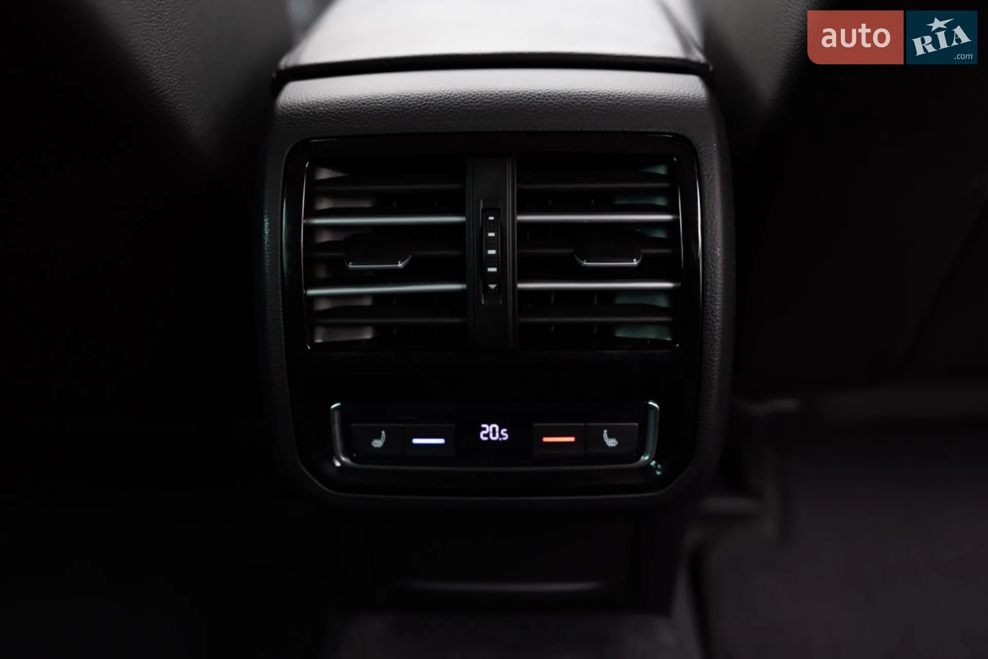 2015 Volkswagen Passat - мініатюра 26