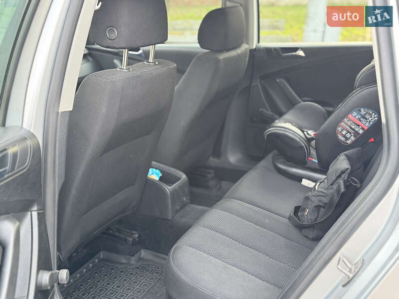 Универсал Volkswagen Passat 2006 в Запорожье