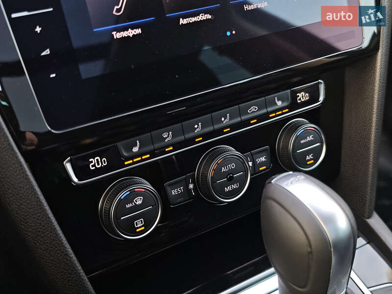 Универсал Volkswagen Passat 2019 в Луцке