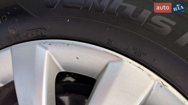 Седан Volkswagen Passat 2015 в Ивано-Франковске