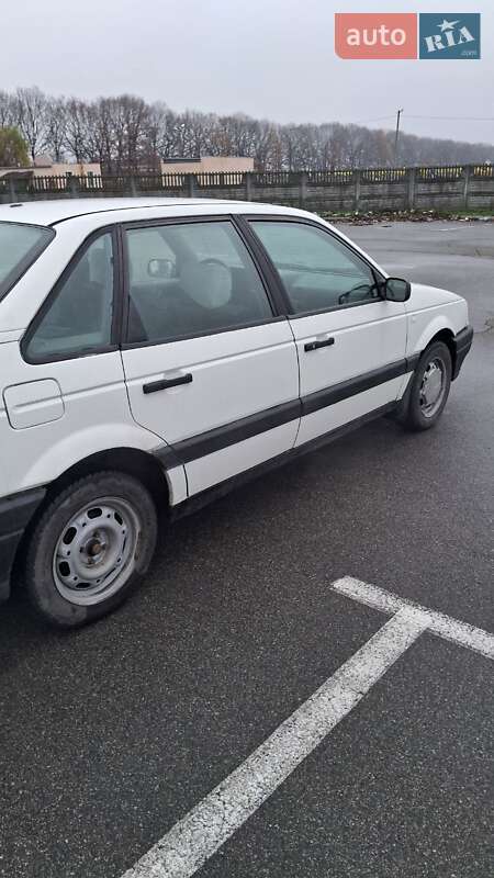 Седан Volkswagen Passat 1991 в Броварах