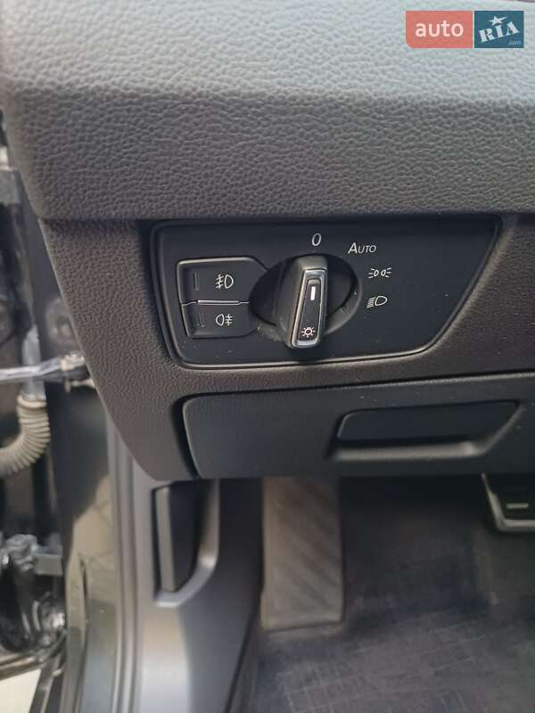 Седан Volkswagen Passat 2018 в Чернівцях