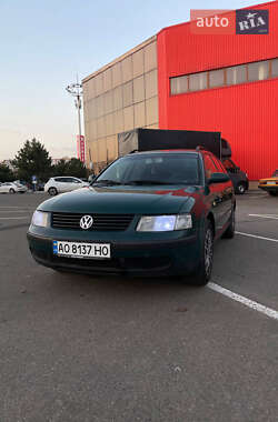 Универсал Volkswagen Passat 1999 в Одессе