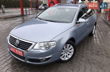 Універсал Volkswagen Passat 2009 в Луцьку