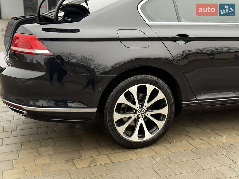 Седан Volkswagen Passat 2018 в Виноградове фото 16 Седан Volkswagen Passat 2018 в Виноградове