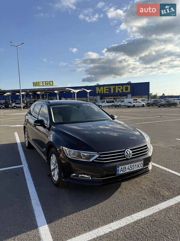 Універсал Volkswagen Passat 2018 в Вінниці