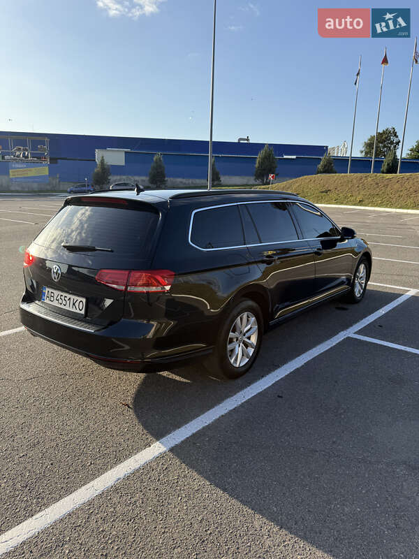 Універсал Volkswagen Passat 2018 в Вінниці