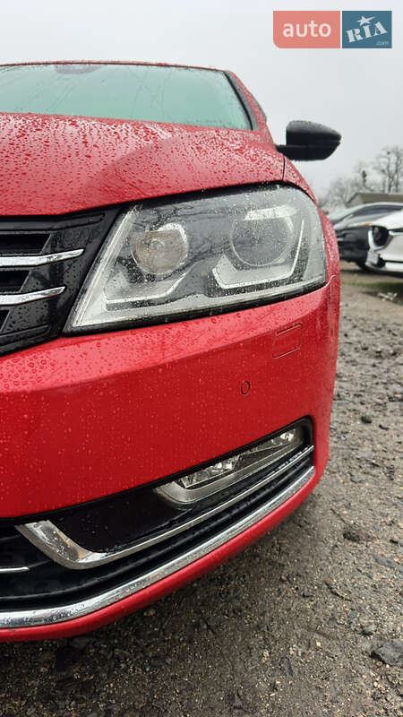 Универсал Volkswagen Passat 2011 в Смеле