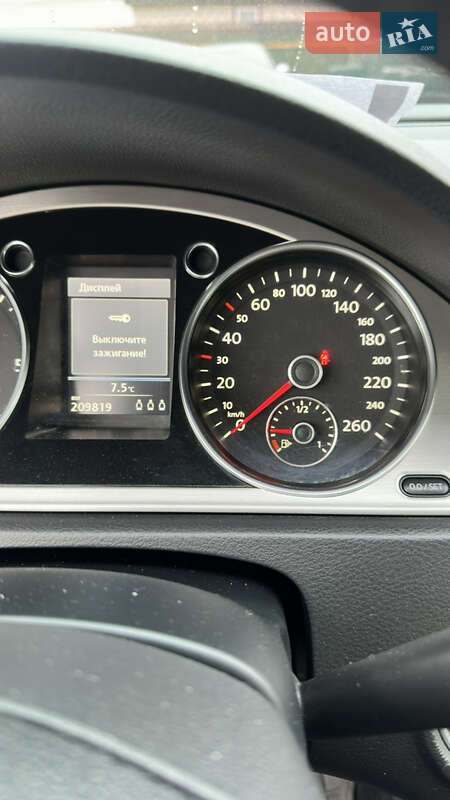 Универсал Volkswagen Passat 2011 в Смеле