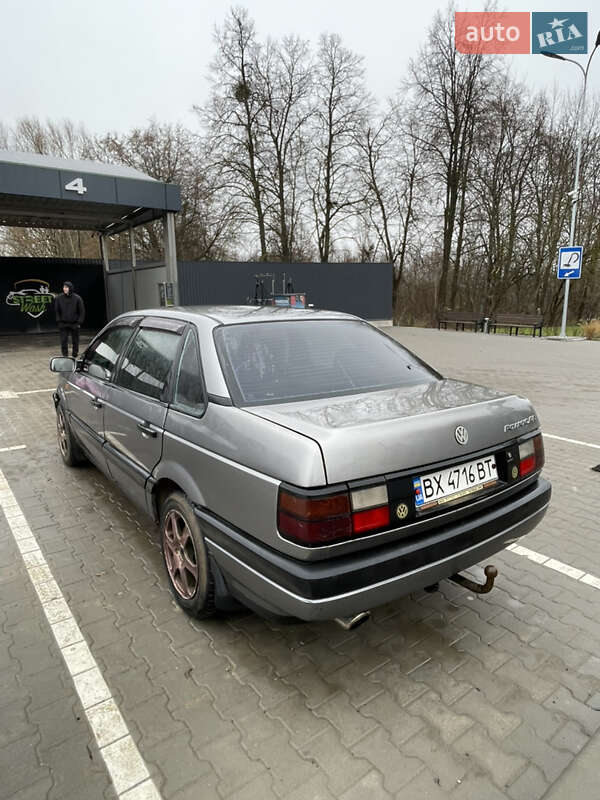 Седан Volkswagen Passat 1992 в Віньківцях фото 5 Седан Volkswagen Passat 1992 в Віньківцях