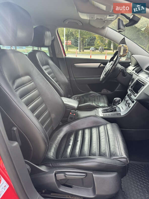 Универсал Volkswagen Passat 2014 в Черкассах