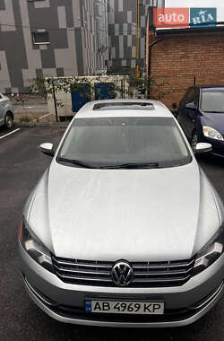 Седан Volkswagen Passat 2012 в Виннице