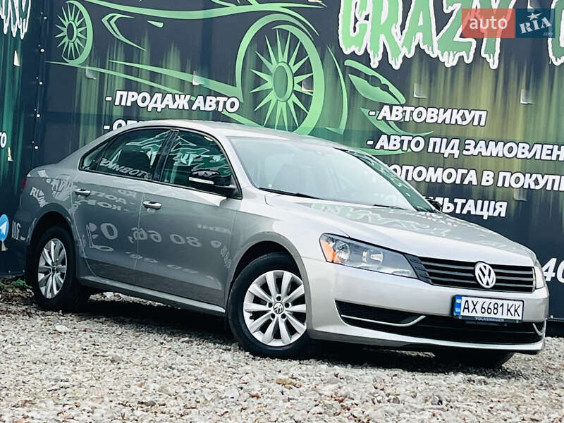 Седан Volkswagen Passat 2012 в Харькове