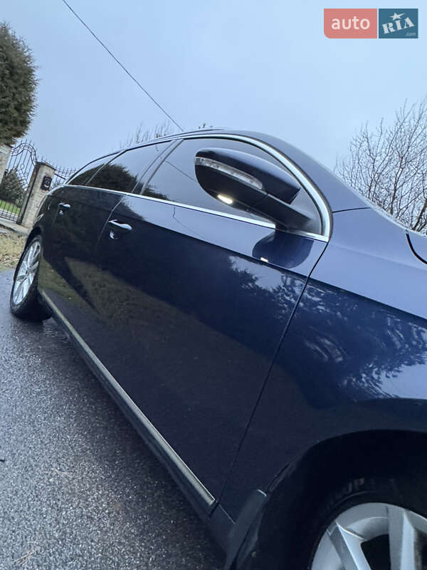 Универсал Volkswagen Passat 2012 в Виннице