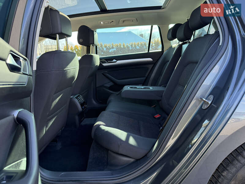 Универсал Volkswagen Passat 2016 в Стрые фото 53 Универсал Volkswagen Passat 2016 в Стрые