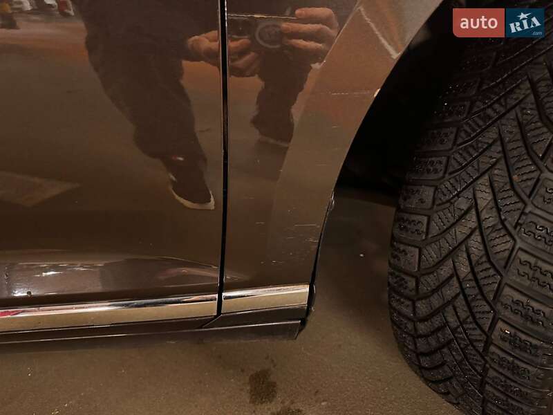 Универсал Volkswagen Passat 2018 в Киеве