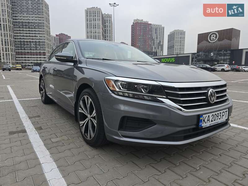 Седан Volkswagen Passat 2020 в Києві