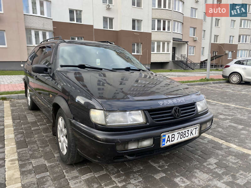 Универсал Volkswagen Passat 1994 в Виннице
