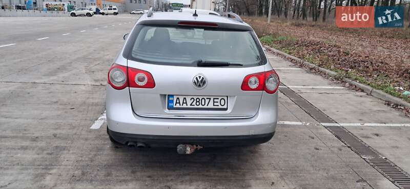 Универсал Volkswagen Passat 2006 в Киеве