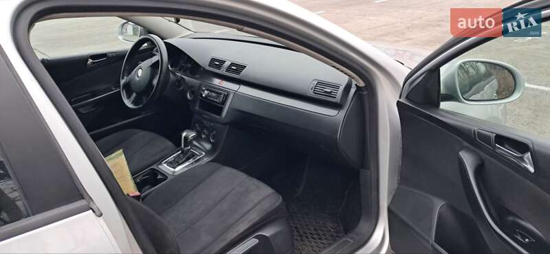 Универсал Volkswagen Passat 2006 в Киеве