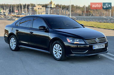 Седан Volkswagen Passat 2013 в Киеве