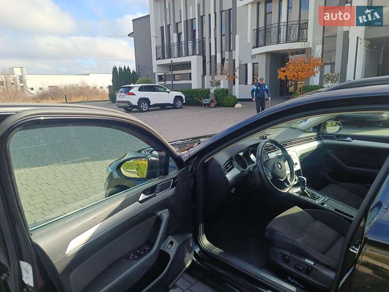 Универсал Volkswagen Passat 2016 в Стрые