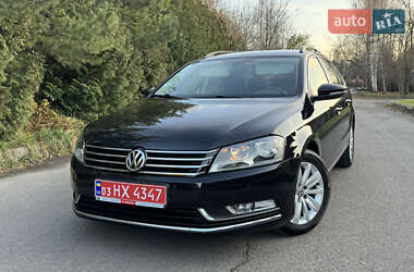 Універсал Volkswagen Passat 2013 в Рівному