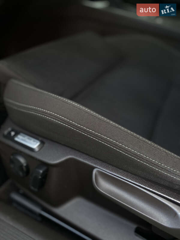 Универсал Volkswagen Passat 2015 в Кропивницком