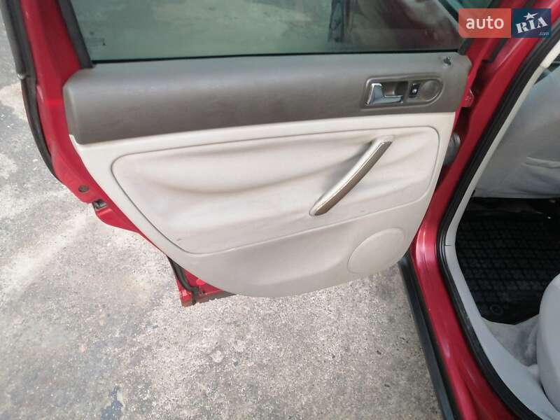 Универсал Volkswagen Passat 1997 в Белой Церкви