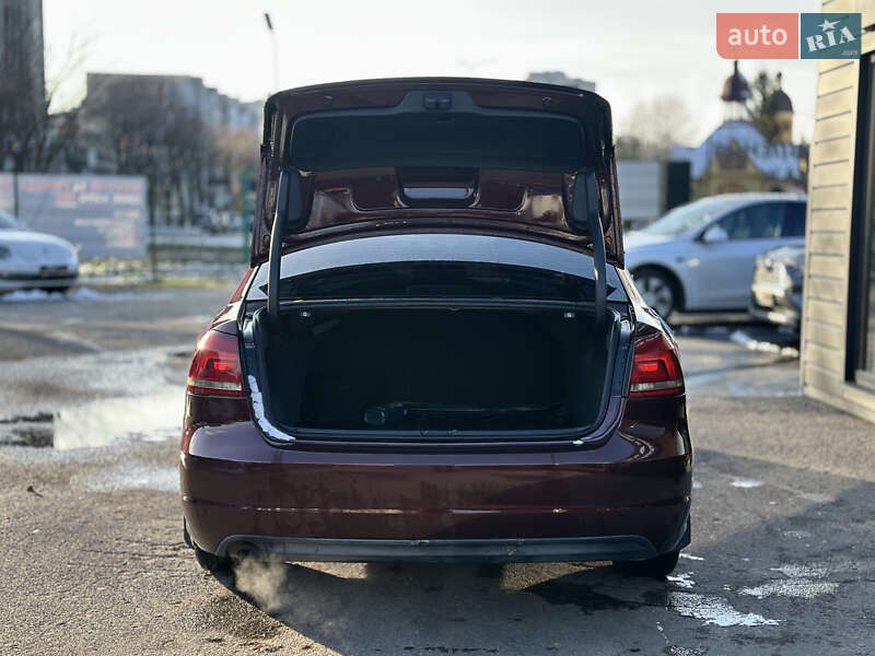 Седан Volkswagen Passat 2014 в Шептицькому фото 15 Седан Volkswagen Passat 2014 в Шептицькому