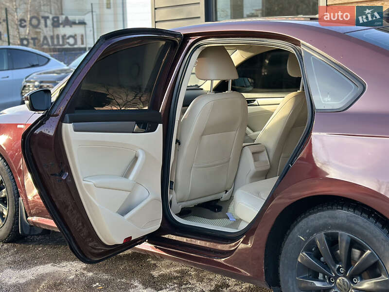Седан Volkswagen Passat 2014 в Шептицькому фото 41 Седан Volkswagen Passat 2014 в Шептицькому
