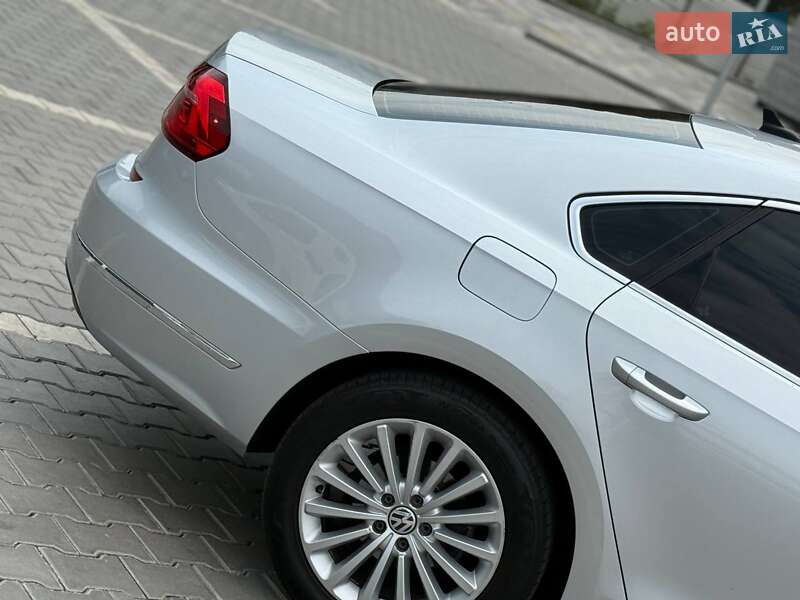 Седан Volkswagen Passat 2016 в Кривом Роге