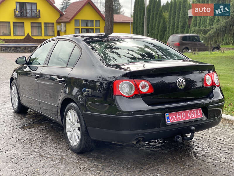Седан Volkswagen Passat 2009 в Староконстантинове
