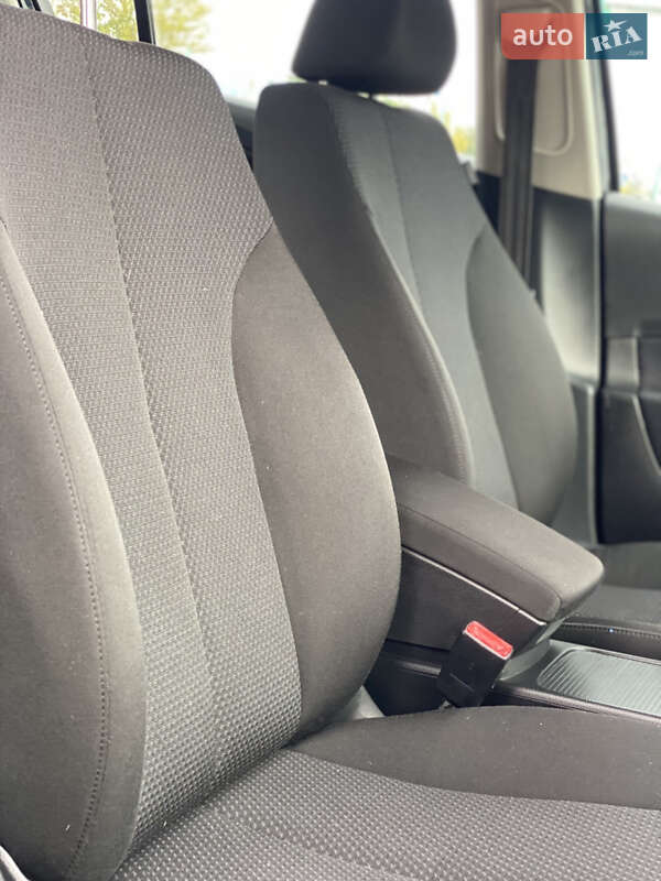 Седан Volkswagen Passat 2009 в Староконстантинове