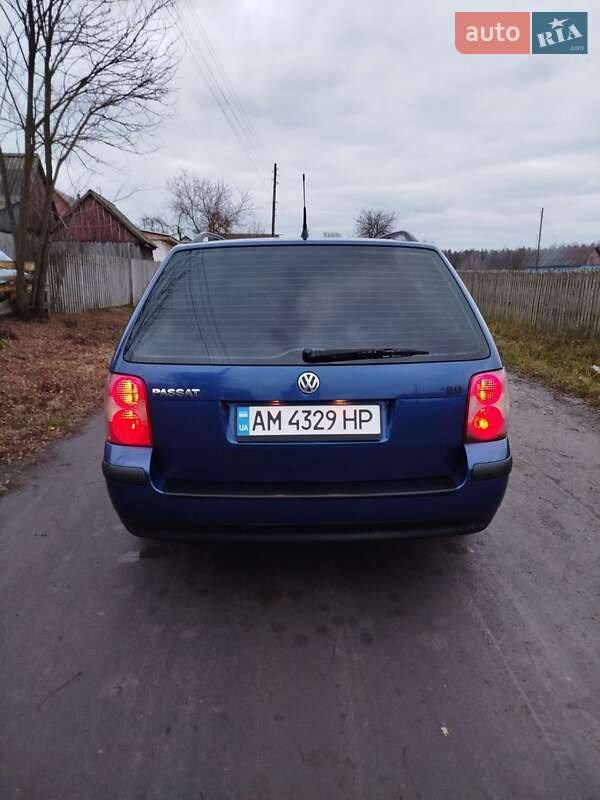 Универсал Volkswagen Passat 2003 в Житомире